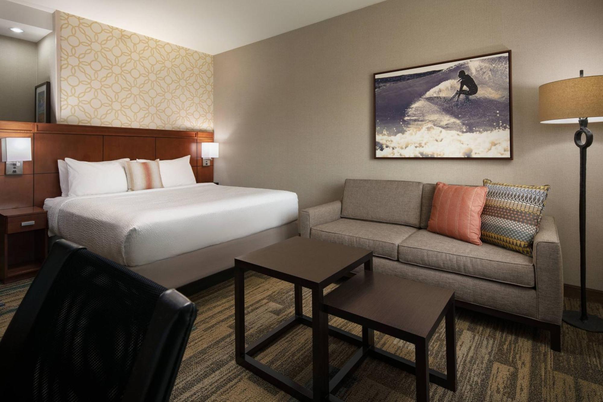 מלון Courtyard By Marriott Santa Barbara Goleta מראה חיצוני תמונה