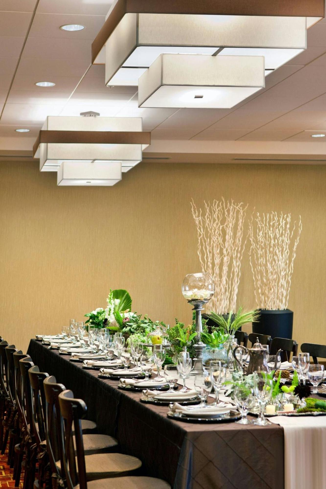 מלון Courtyard By Marriott Santa Barbara Goleta מראה חיצוני תמונה